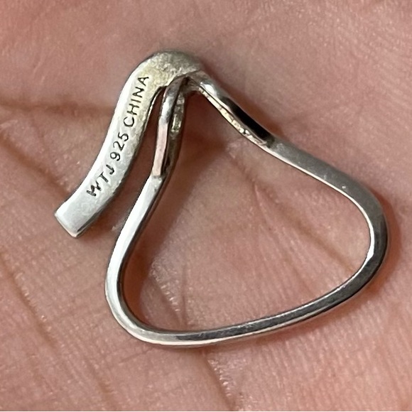 Hershey’s Kisses Sterling silver & diamond pendant - Picture 2 of 4